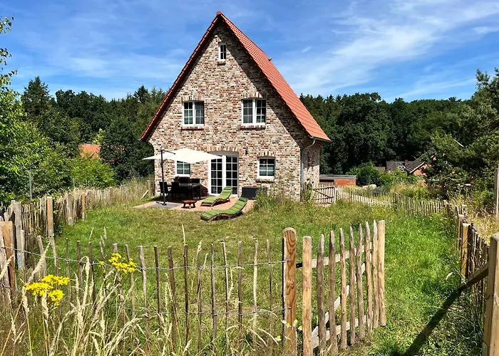 Villa Bispinger Heidezauber - Haus Felsenbirne Bispingen