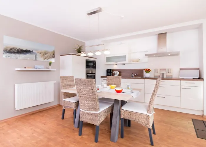 M5 Bungalow - Apartmenthaus Marienburger Str 4 - FERIENDOMIZIL HOLLICH Grömitz