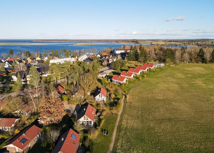 Familienhaus Wiesengeflüster W11 - kinderfreundlich und nur 300 m zum Strand Röbel