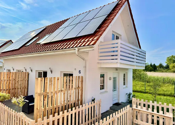 Domek Bialy Lotos - Cisza I Natura Blisko Plazy I Centrum Leba