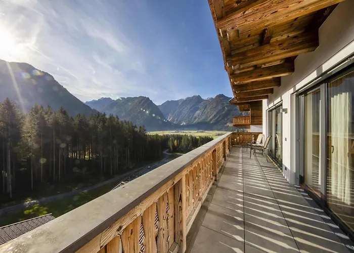 Chalet In Neukirchen By Ski Lift & Sauna, Cleaning Included Neukirchen am Großvenediger