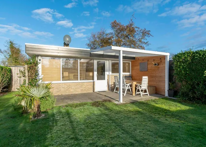 Holiday Home Near Sint Maartenszee Beach Sint Maartensvlotbrug