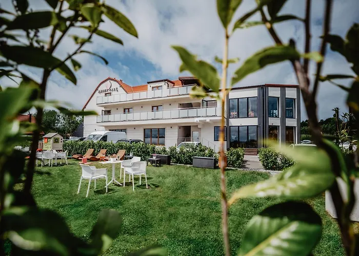 Olivina Park Spa - Domki Z Dostepem Do Krytego Basenu, Saun, Wyzywienia I Atrakcji Dla Dzieci Niechorze