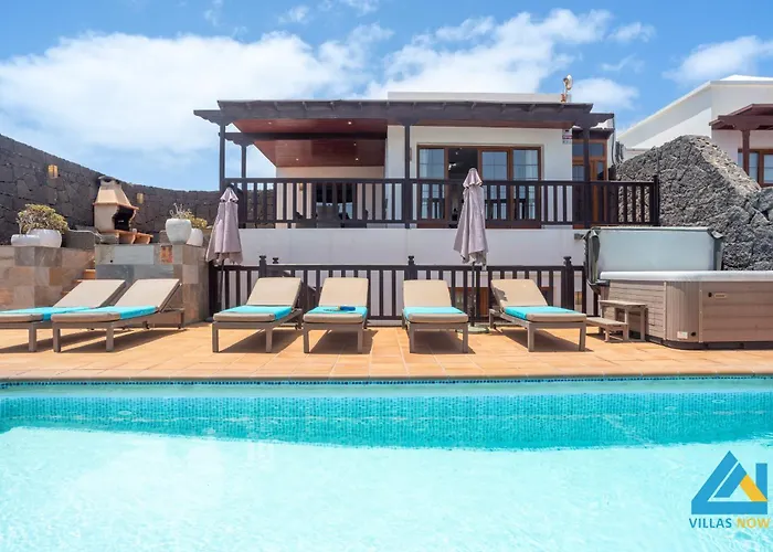 Villa Azure - Lh122 By Villas Now Ltd Playa Blanca 