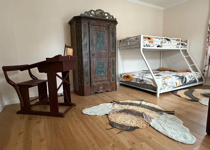 Ferienhaus Niemtsch -Alte Schule- Senftenberg