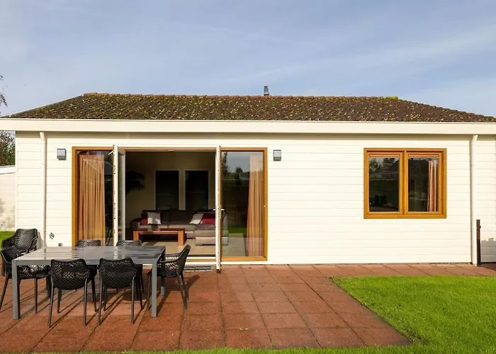 Wilgenroos Vakantiepark De Groote Vliet Wervershoof