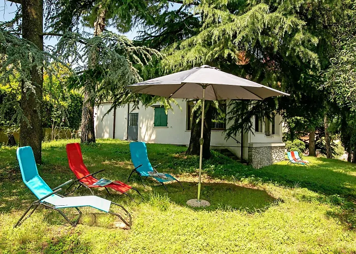 Villa Alberti 900M From Garda Lake Saló