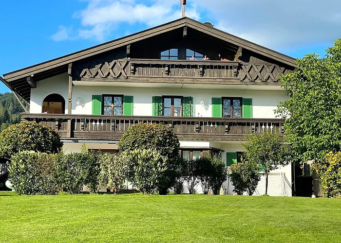 Apartmenthaus DER JOHANNESHOF Schliersee