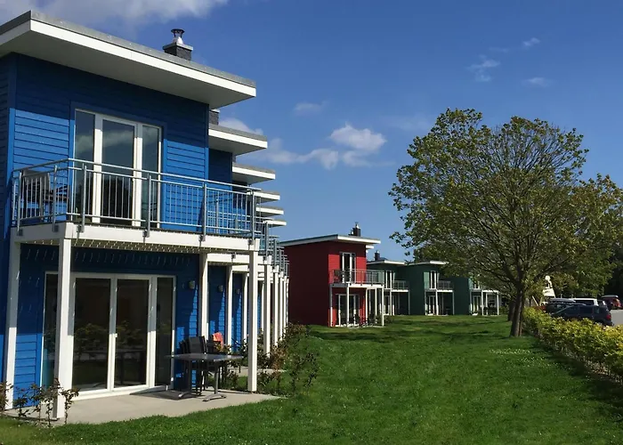 Reihenhaus Im Ostseeresort Dampland