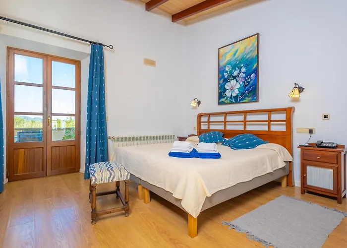 Agroturismo Mondrago -Antic Na Martina- Santanyí