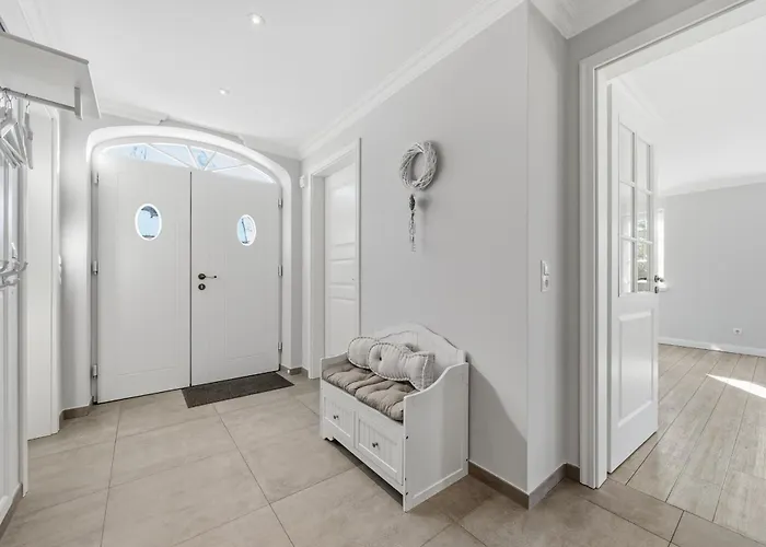Villa Reetdachhaus ASK EMBLA Reetdachhaus ASK Böhl