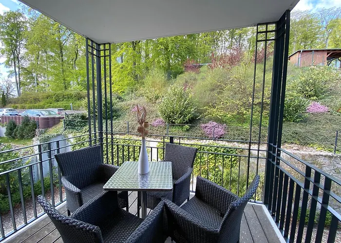 Villa Lena - FeWo 09 mit Balkon Sellin 