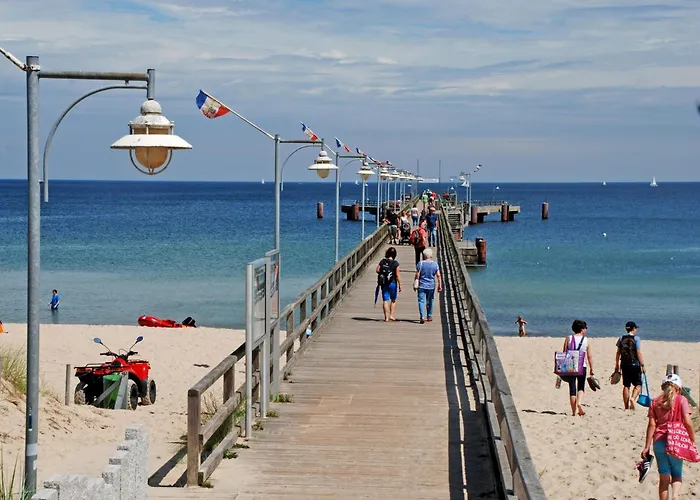 Ferienwohnung mit Balkon 500 m bis zum Strand VB Goehren 