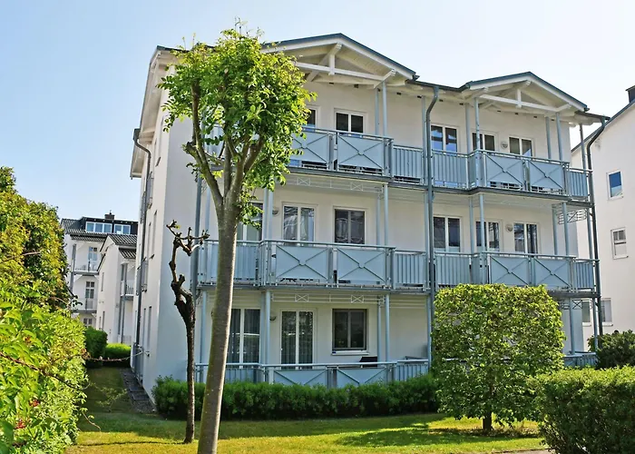 Ferienwohnung mit Balkon 500 m bis zum Strand VB Goehren 