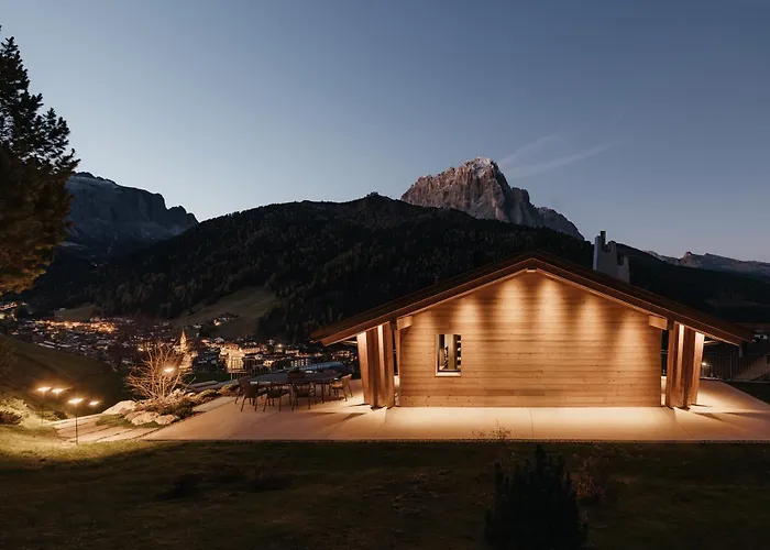 Luxury Spa Chalet Lum D'Or Wolkenstein in Gröden