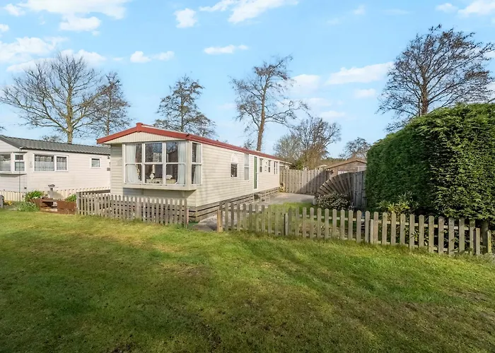 Chalet Huffels P12 - Camping De Nollen Callantsoog