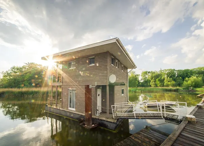 Schwimmende Suiten Usedom Krummin