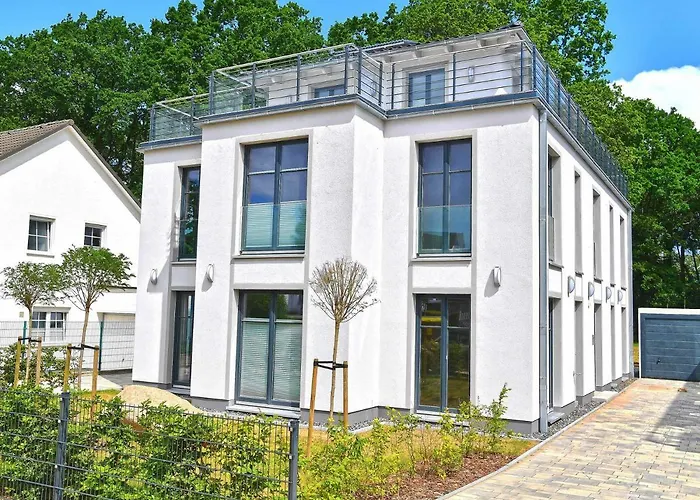 Villa LEVANTE in Binz - Penthouse mit Kamin, Sauna, Seeblick